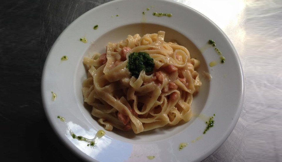 Tagliatelle alla trota affumicata