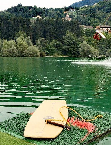 Sport acquatici sul Lago di Santa Croce